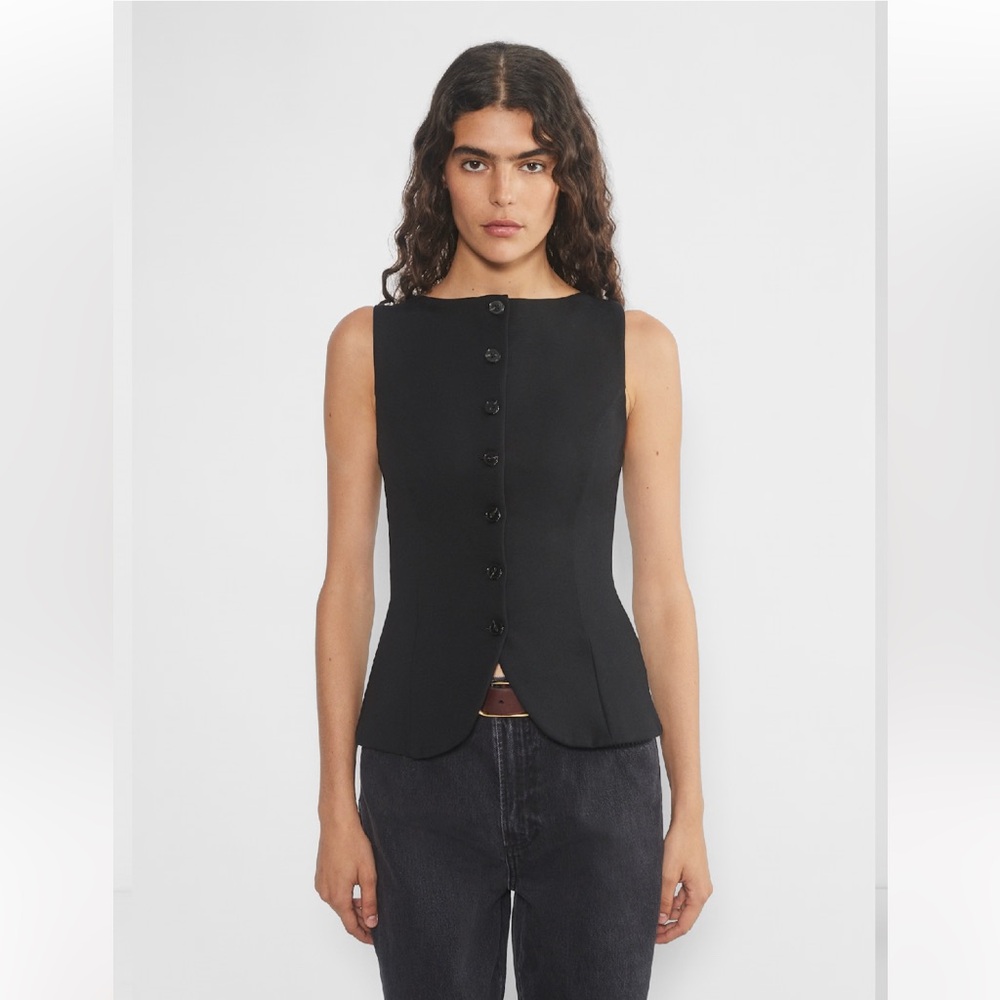 Aritzia Black Button-Front Sleeveless Blouse